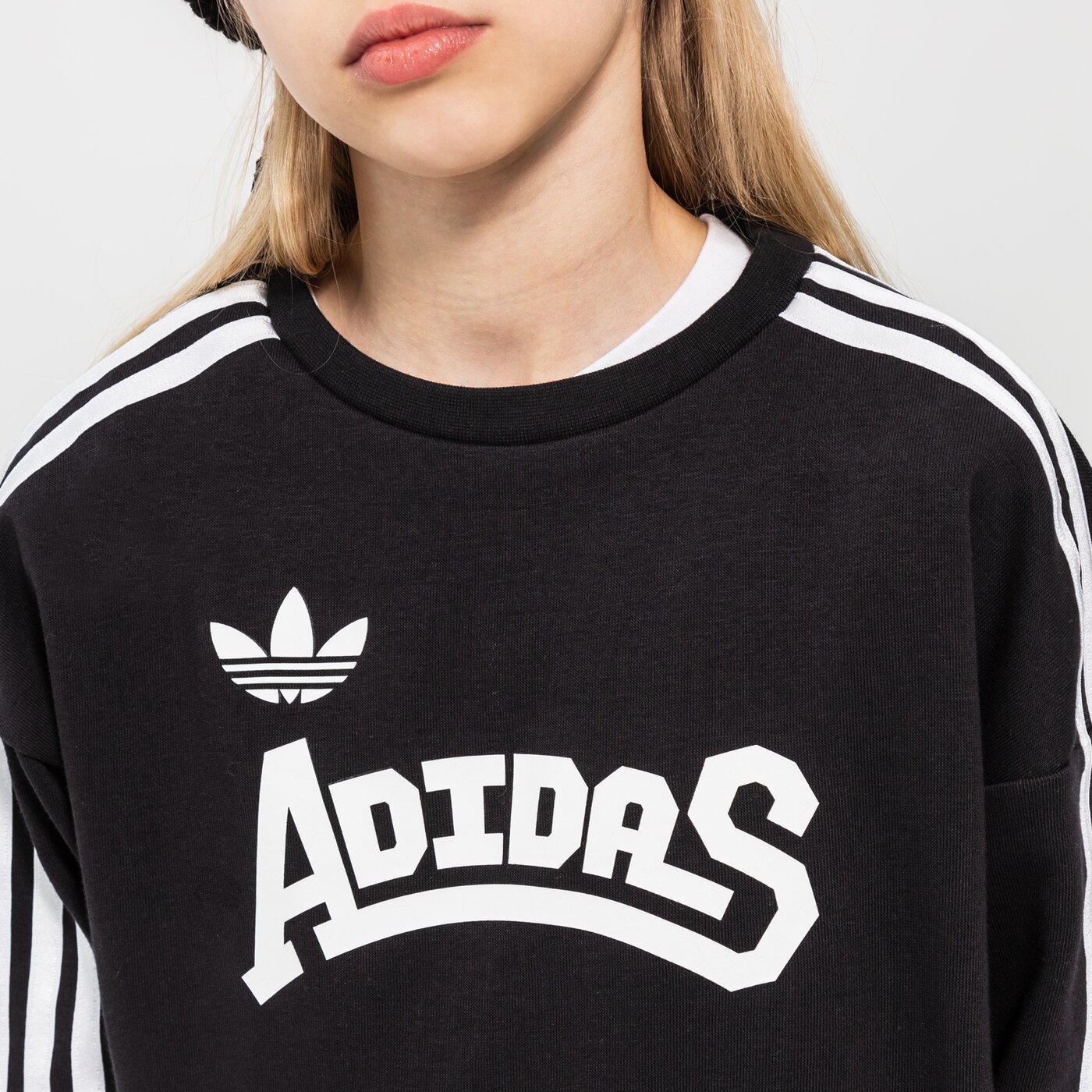 Детски суичър ADIDAS СУИТЧЪР CREW GIRL hc4558 цвят черен