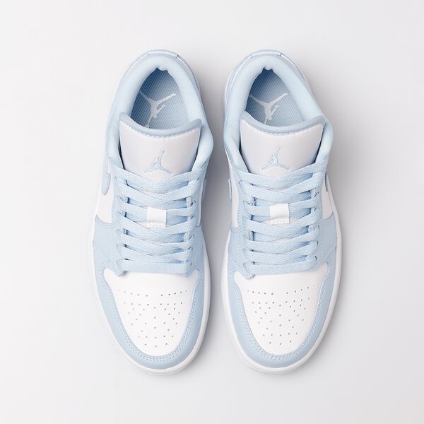 Дамски маратонки WMNS AIR JORDAN 1 LOW  dc0774-141 цвят бял