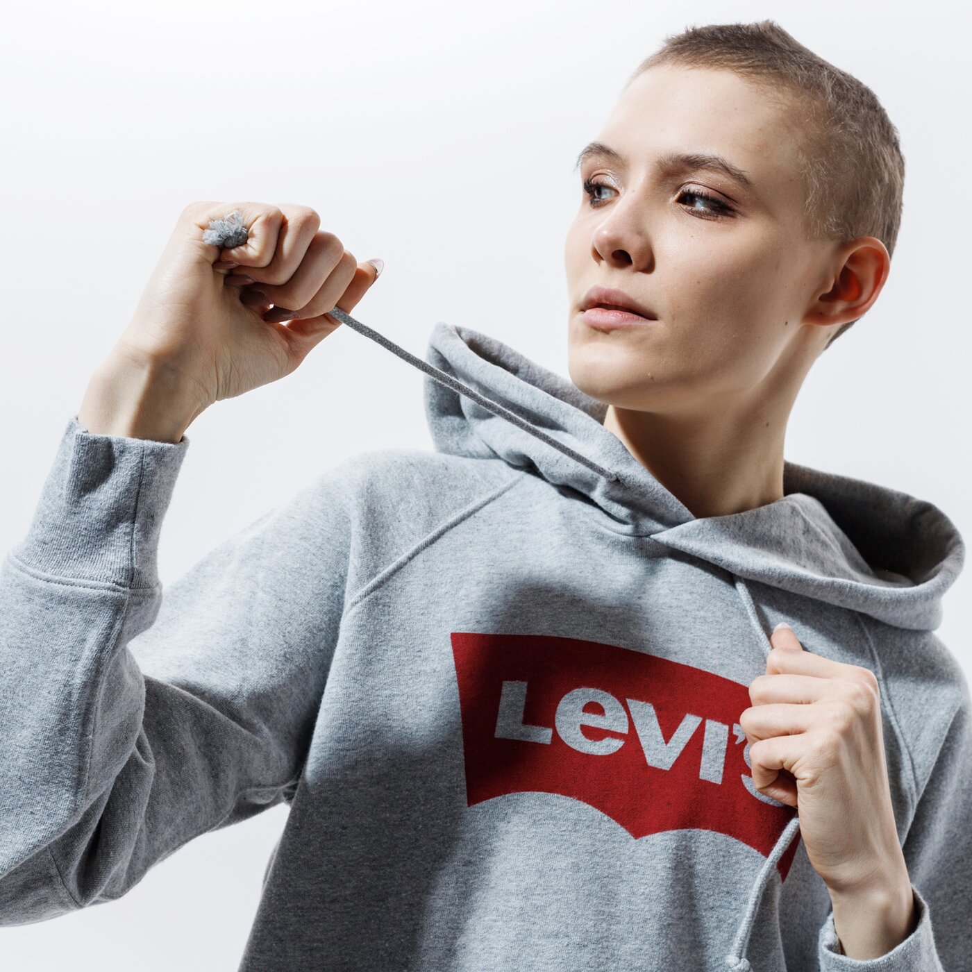 Дамски суичър LEVI'S СУИТЧЪР С КАЧУЛКА GRAPHIC SPORT HOODIE 35946-0003 цвят сив
