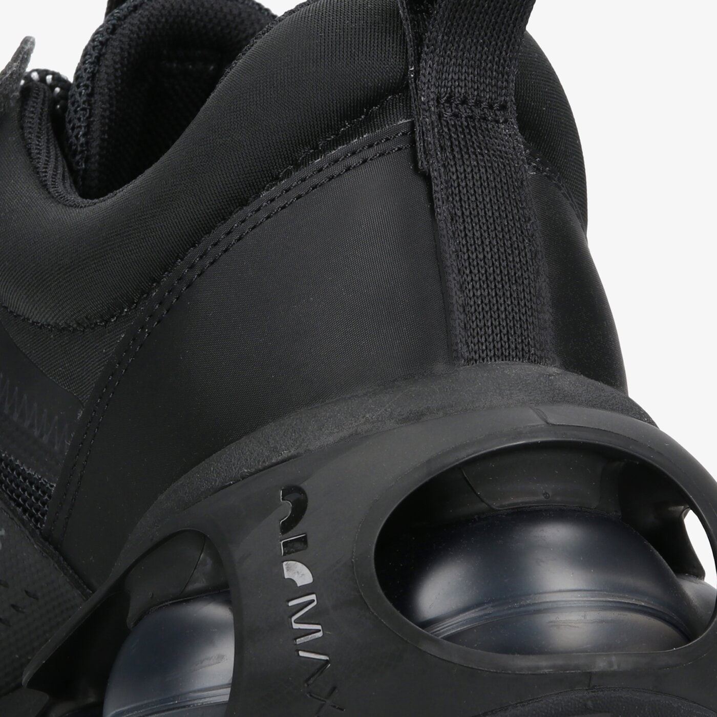 Мъжки маратонки NIKE AIR MAX 2021  dh4245-002 цвят черен