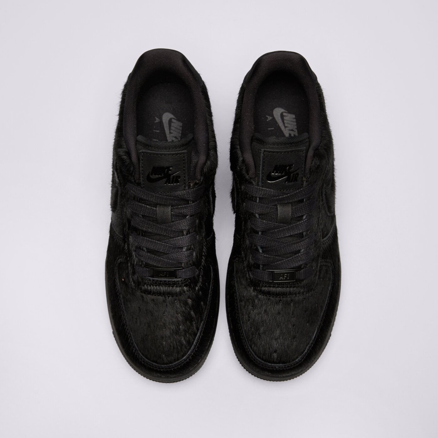 Дамски маратонки NIKE WMNS AIR FORCE 1 '07 PONY HAIR ii7398-001 цвят черен