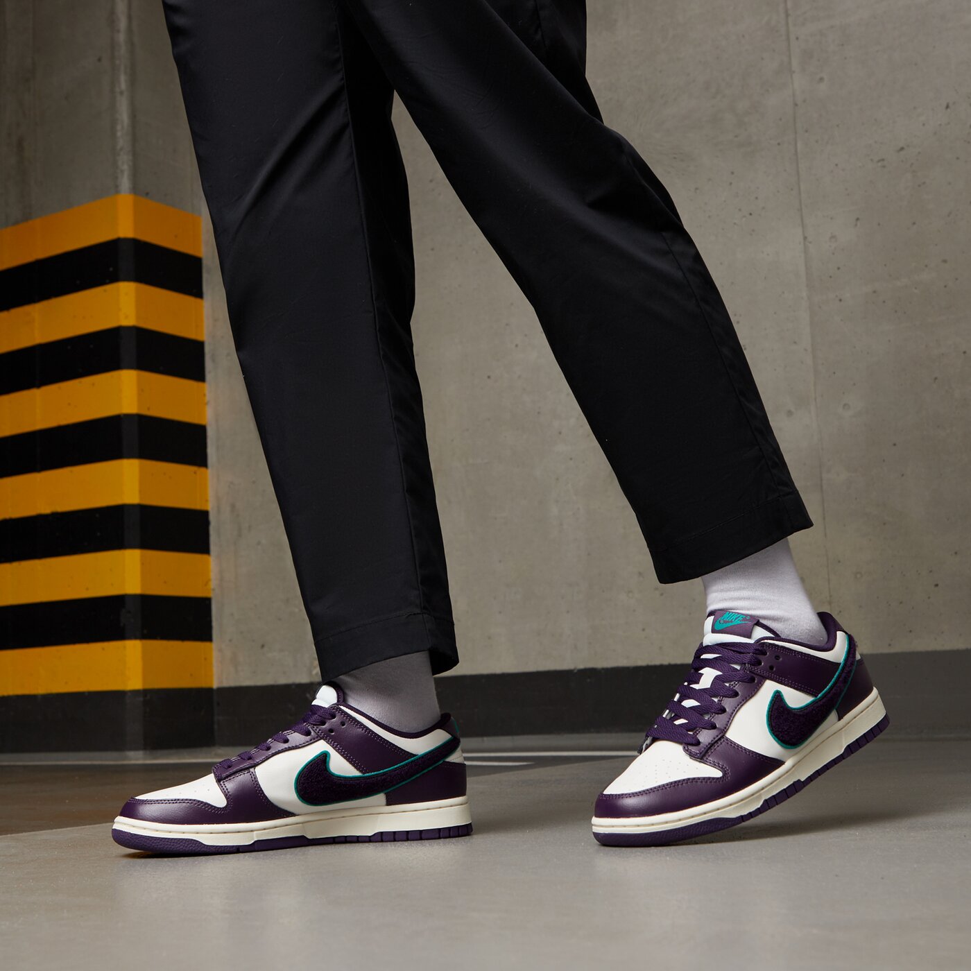 Мъжки маратонки NIKE DUNK LOW RETRO dq7683-100 цвят виолетов