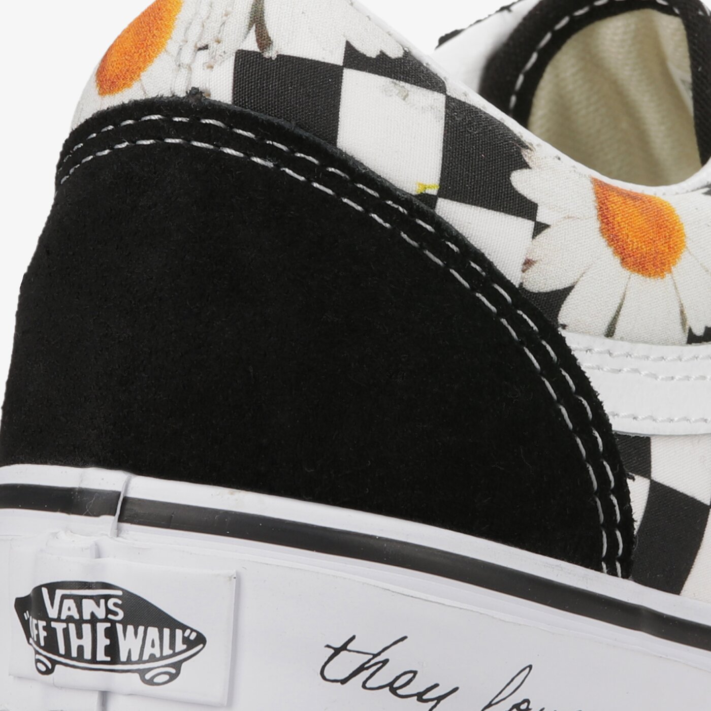 Дамски маратонки VANS UA OLD SKOOL vn0a5krfb0b1 цвят черен