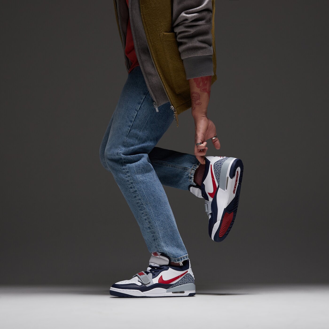 Мъжки маратонки AIR JORDAN LEGACY 312 LOW cd7069-164 цвят бял