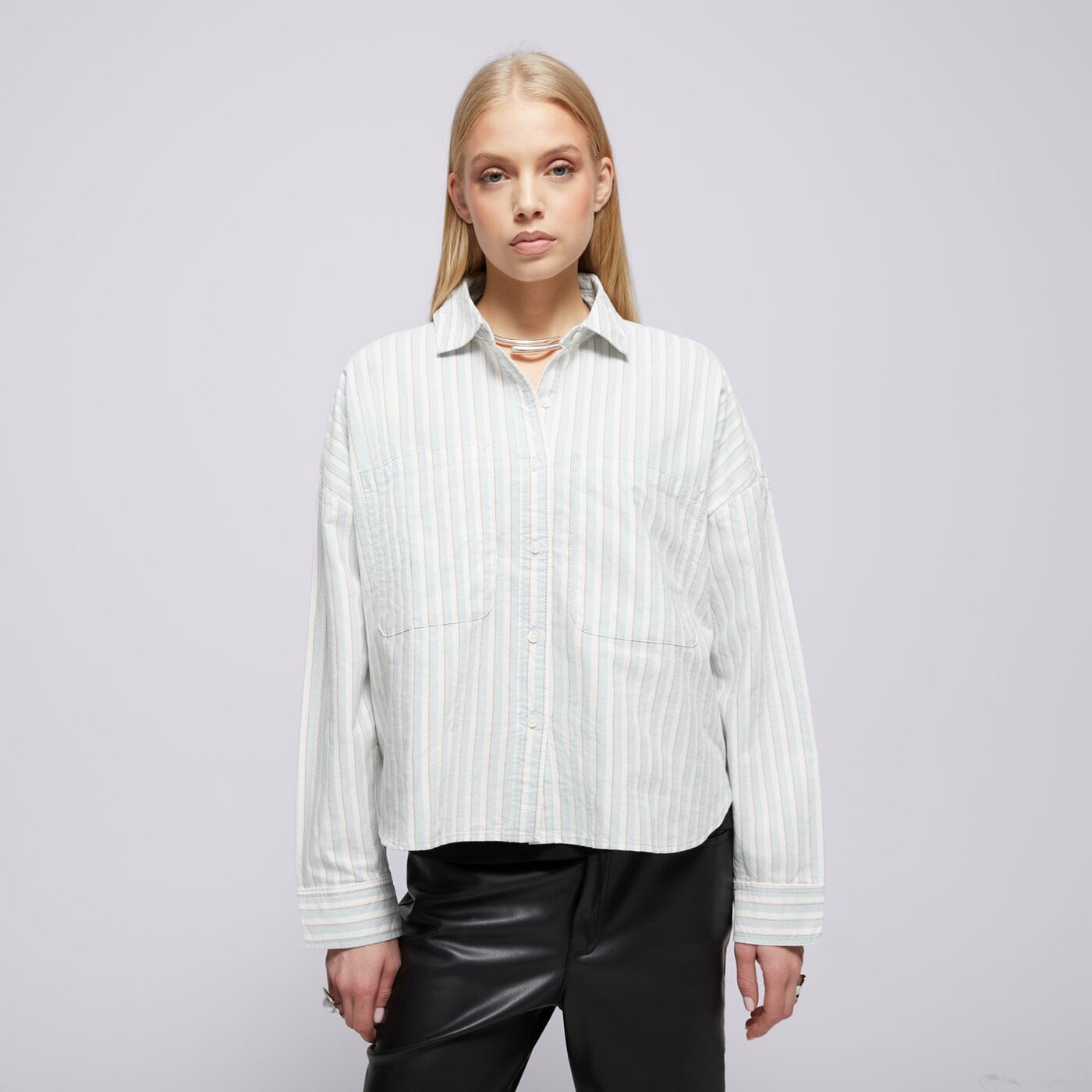 VANS РИЗА ANTICA BOXY LS SHIRT vn000hham8i цвят син