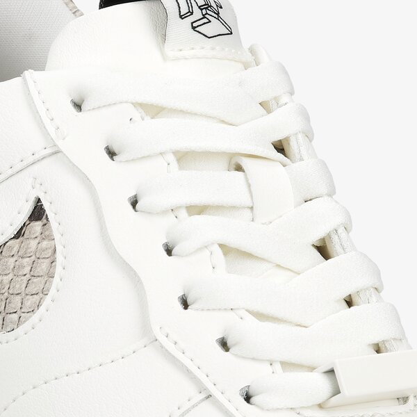 Дамски маратонки NIKE AF1 PIXEL SE cv8481-101 цвят бял