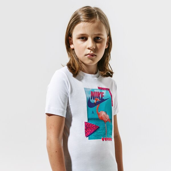 Детска тениска NIKE ТЕНИСКА B NSW TEE BEACH FLAMINGO PHOTO dj3804-100 цвят бял