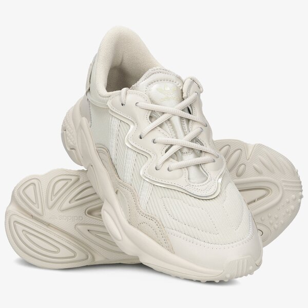 Дамски маратонки ADIDAS OZWEEGO fx6029 цвят бежов