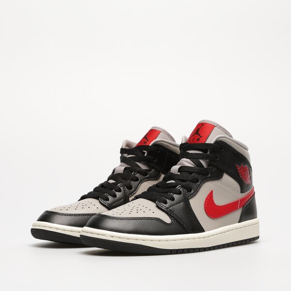 Дамски маратонки WMNS AIR JORDAN 1 MID bq6472-060 цвят сив