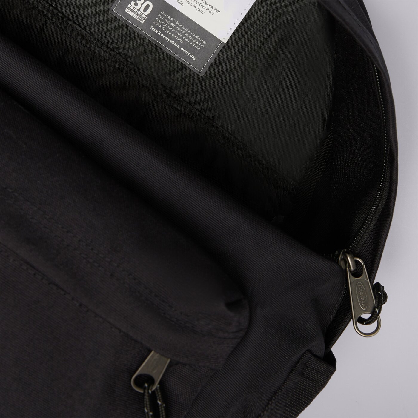 Детска раница EASTPAK РАНИЦА DAY PAK'R BLACK ek0a5bg40081 цвят черен