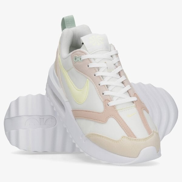 Дамски маратонки NIKE AIR MAX DAWN dv1021-030 цвят многоцветен