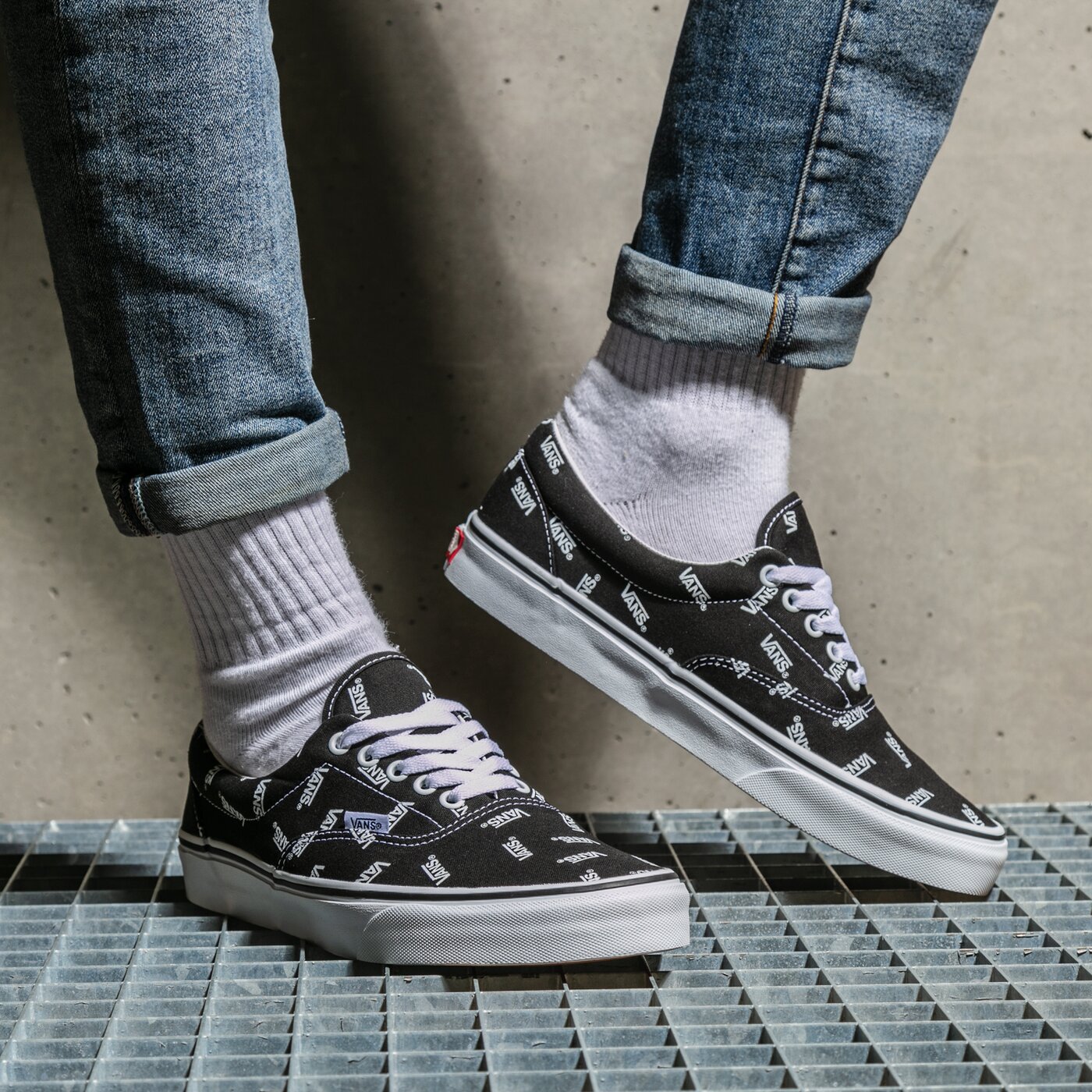 Мъжки маратонки VANS ERA  vn0a54f1qw71 цвят черен