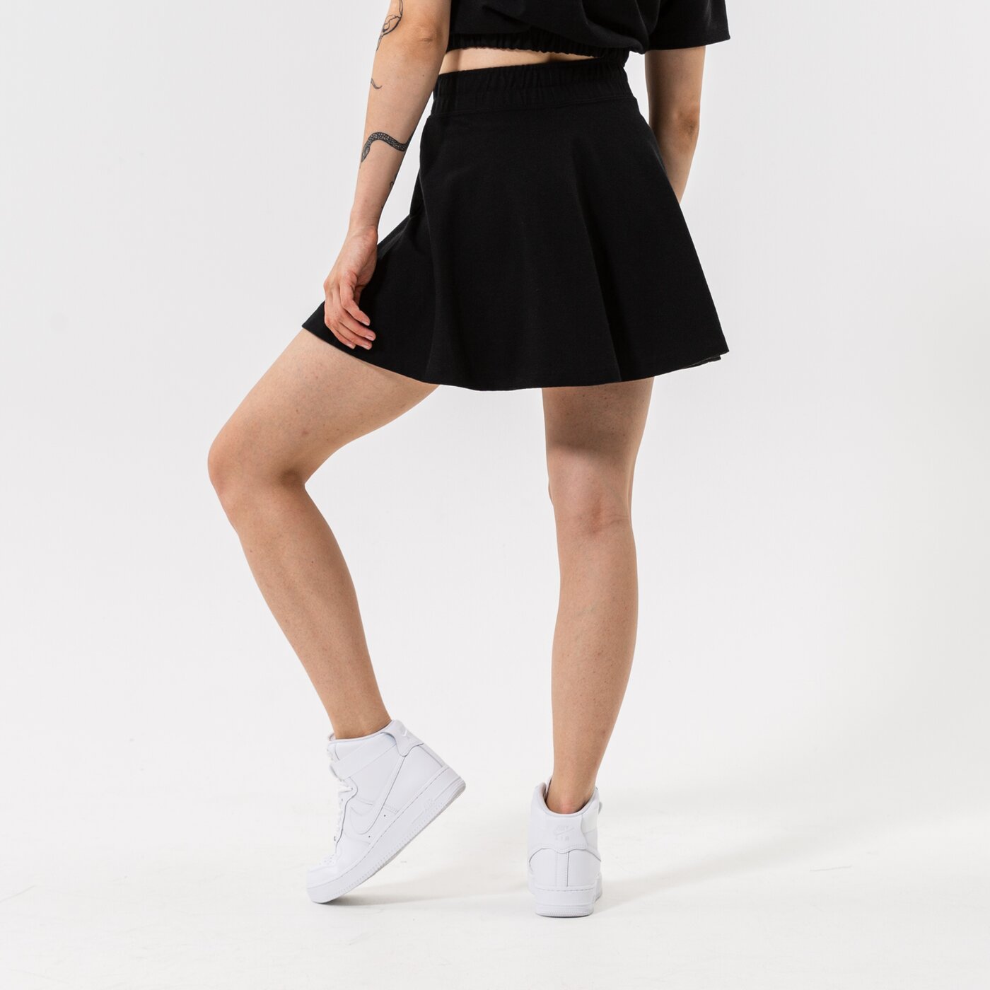 Дамски NIKE ПОЛА W NSW AIR PIQUE SKIRT do7604-010 цвят черен