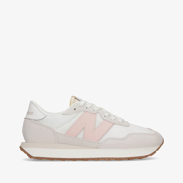 Дамски маратонки NEW BALANCE 237  ws237ga цвят бежов