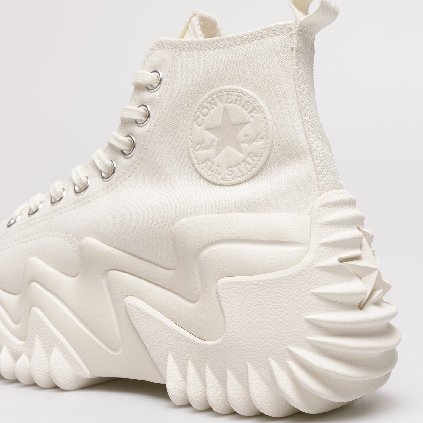 Дамски маратонки CONVERSE RUN STAR MOTION SEASONAL COLOR a03242c цвят бял