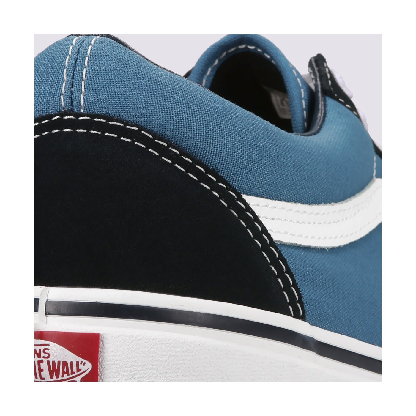 Мъжки маратонки VANS OLD SKOOL  vn000d3hnvy1 цвят тъмносин