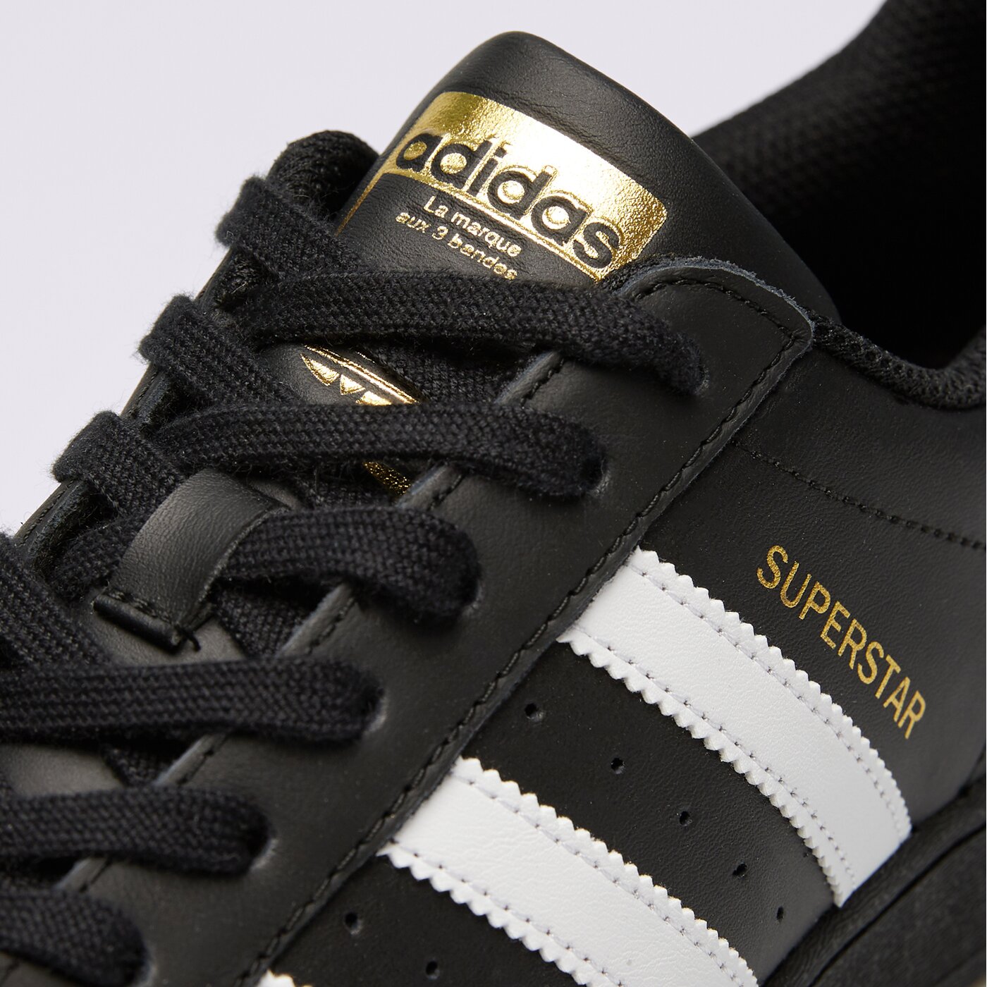 Дамски маратонки ADIDAS SUPERSTAR  eg4959 цвят черен