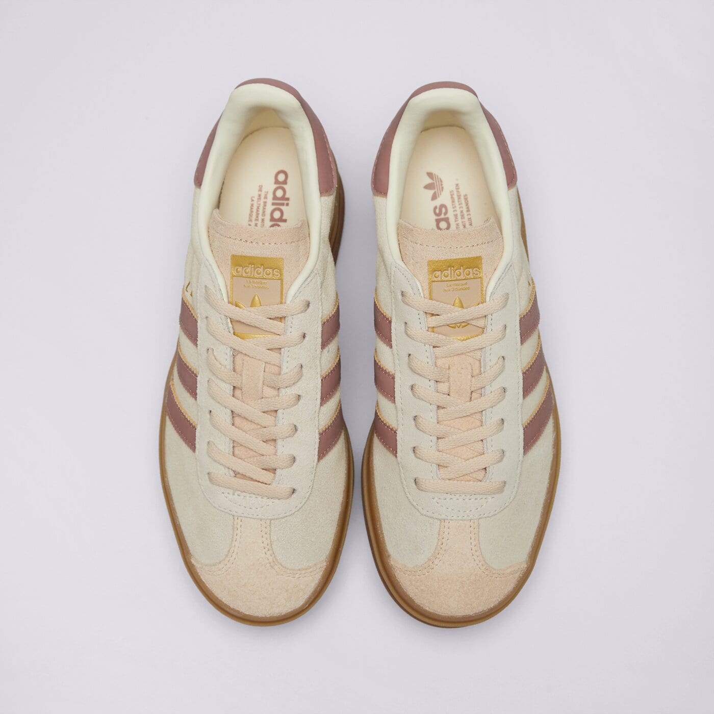 Дамски маратонки ADIDAS GAZELLE BOLD W js3893 цвят бежов
