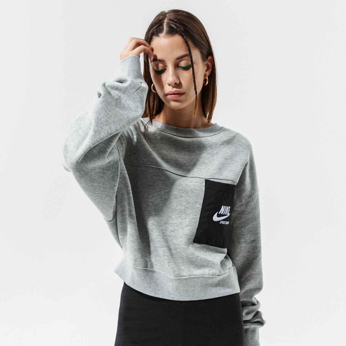 Дамски суичър NIKE СУИТЧЪР W NSW FLC CREW HTG dd5669-063 цвят сив