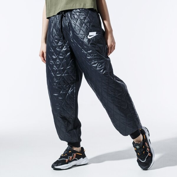 Дамски панталони NIKE ПАНТАЛОНИ W NSW NSP QLTD PANT cj6256-010 цвят черен