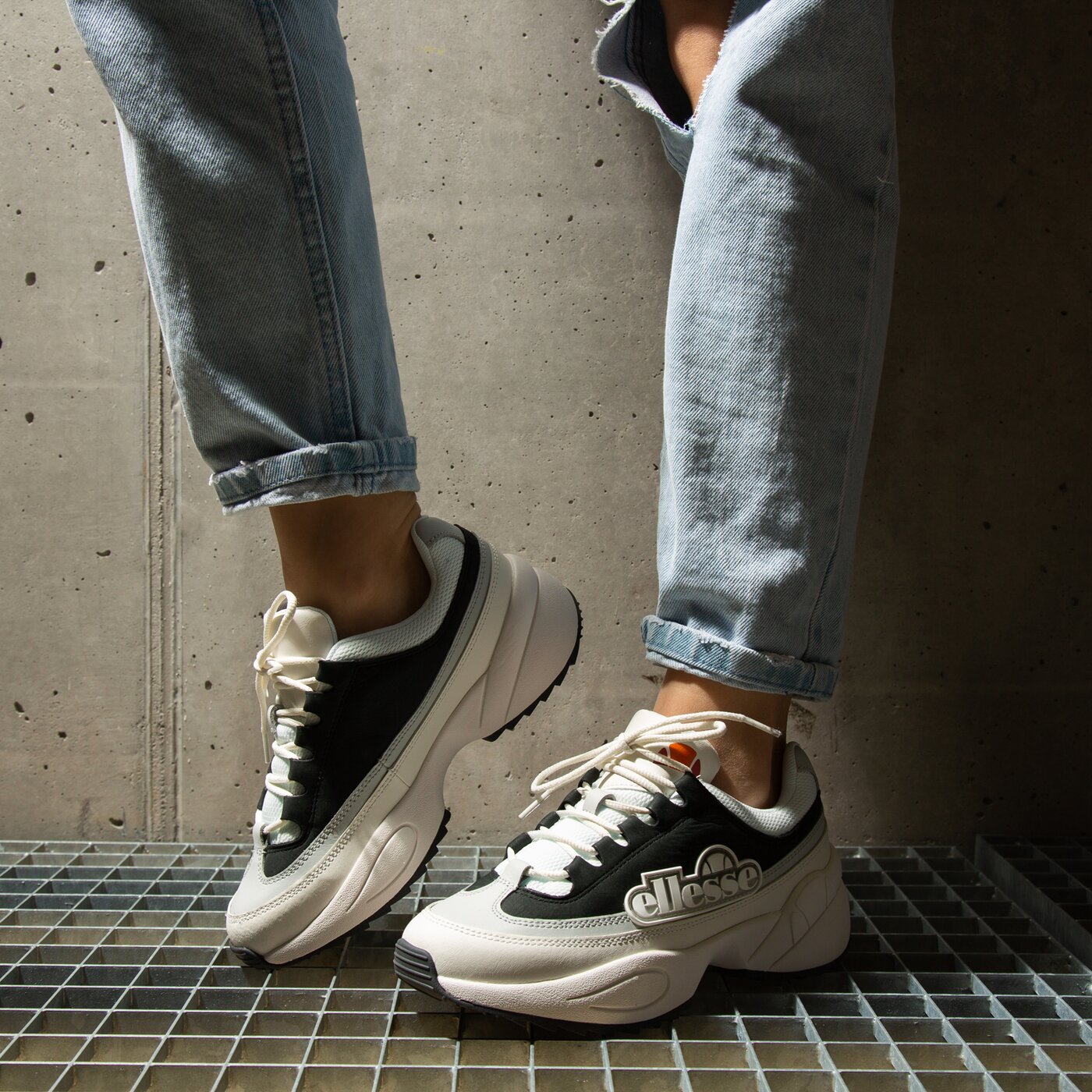 Дамски маратонки ELLESSE SPARTA 613652 цвят бял