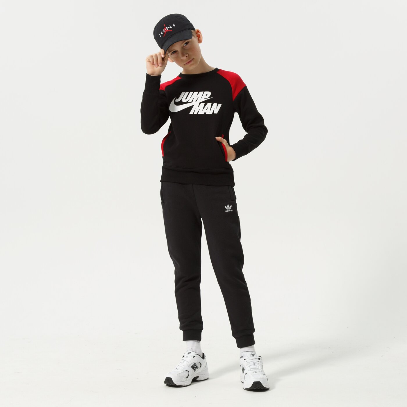 Детски суичър JORDAN СУИТЧЪР JUMPMAN X NIKE FLC CREW BOY 95b133-023 цвят черен