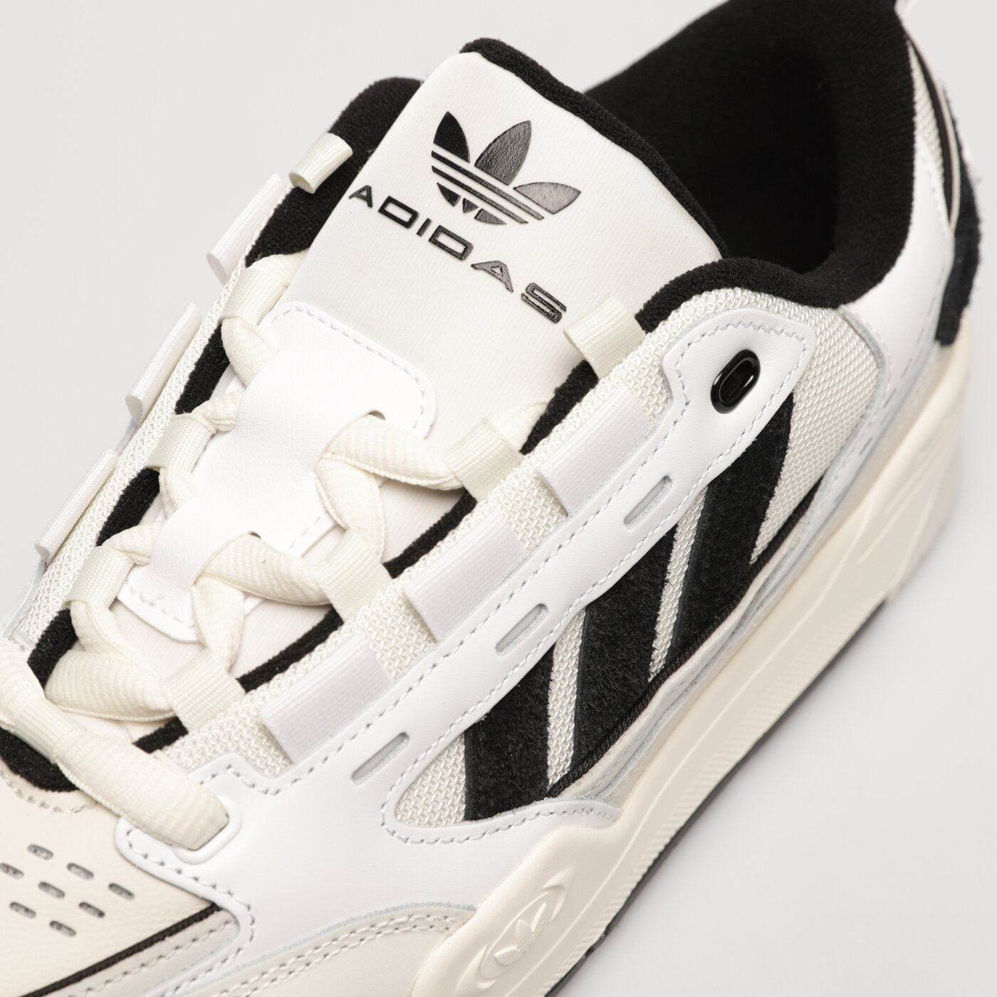 Мъжки маратонки ADIDAS ADI2000 h03494 цвят бял