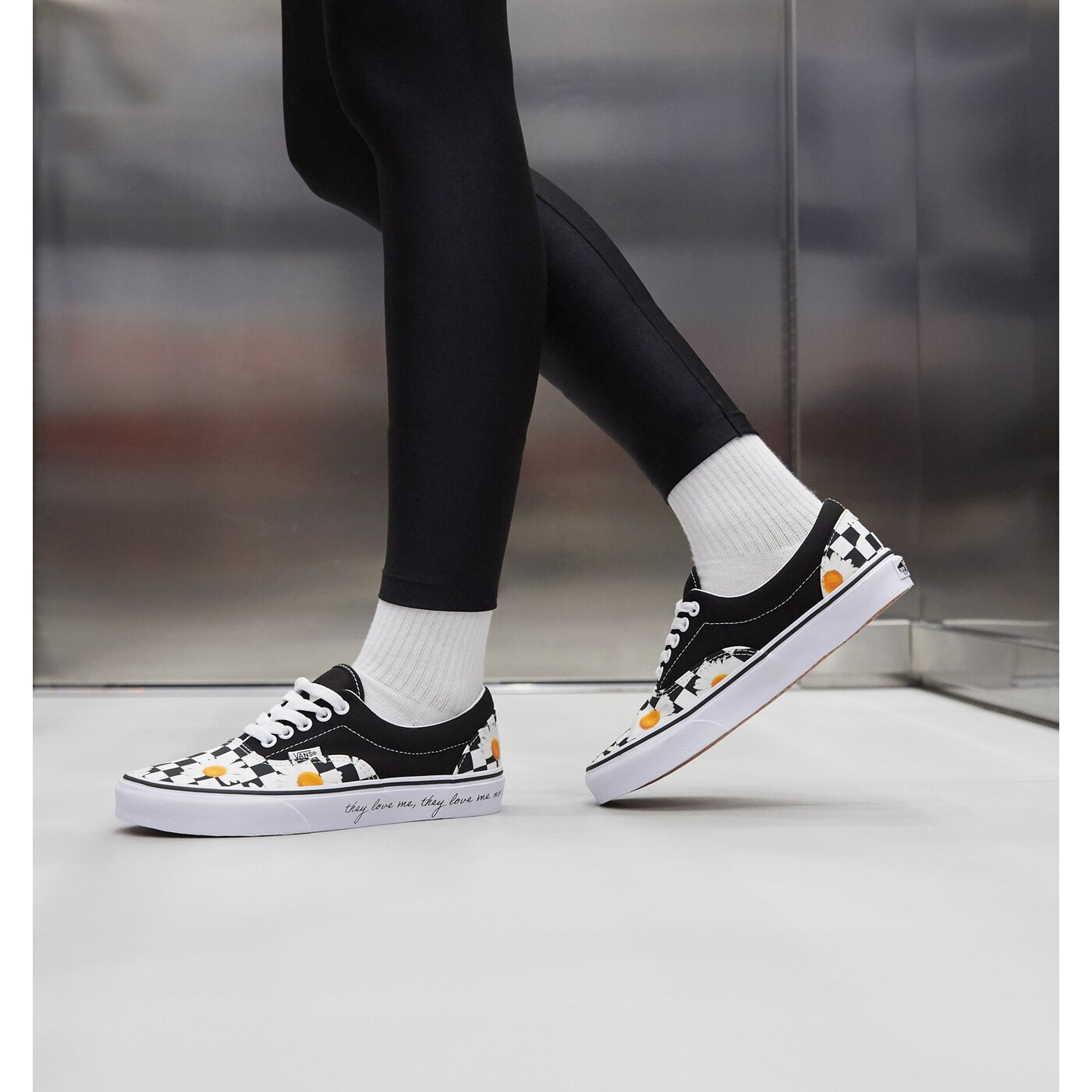 Дамски маратонки VANS UA ERA  vn0a5kx5b0b1 цвят черен