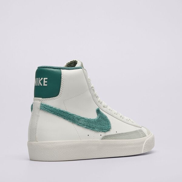 Детски маратонки NIKE BLAZER MID '77 fz1158-100 цвят бял