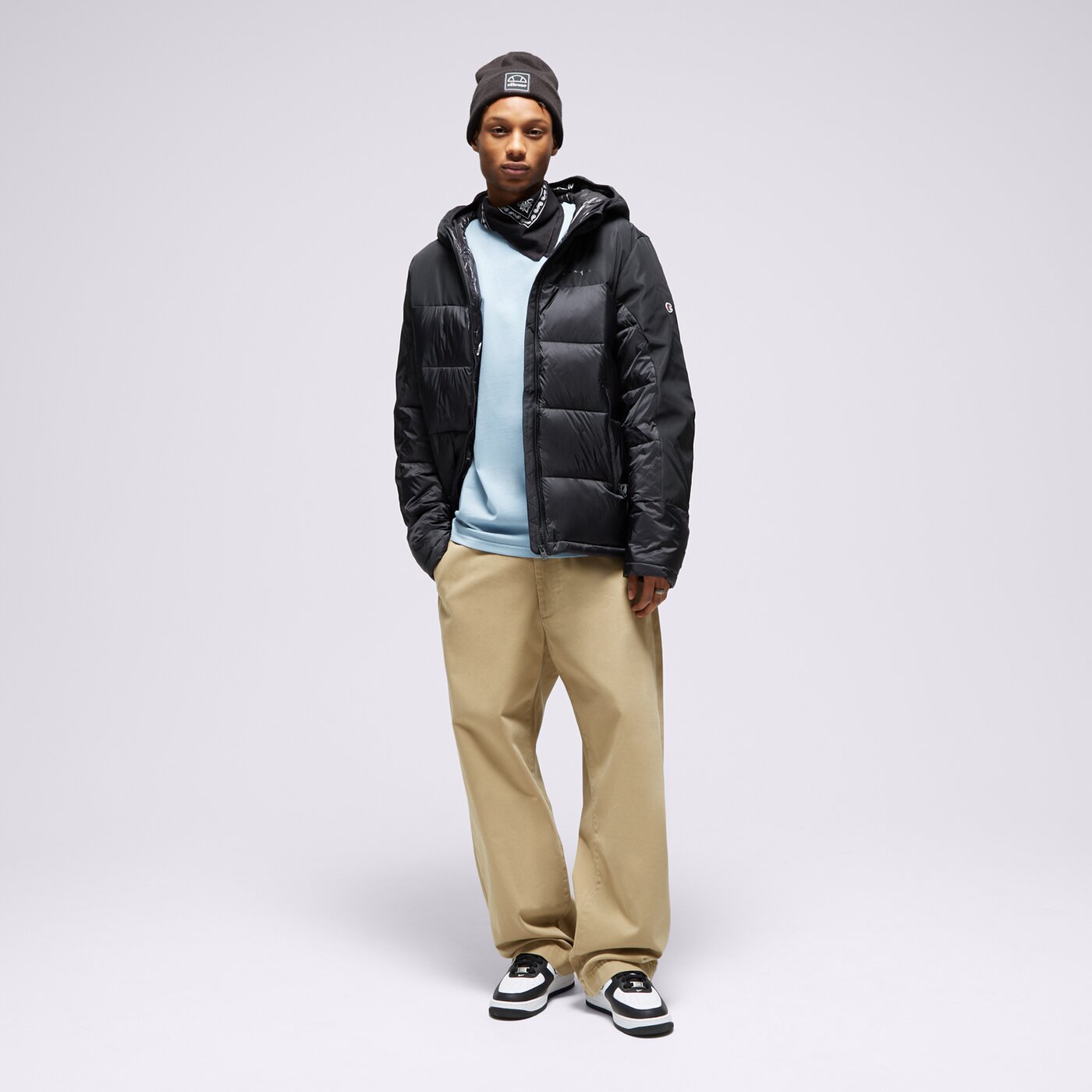 Мъжко зимно яке CHAMPION ЯКЕ ПУХЕН HOODED JACKET 219190kk001 цвят черен