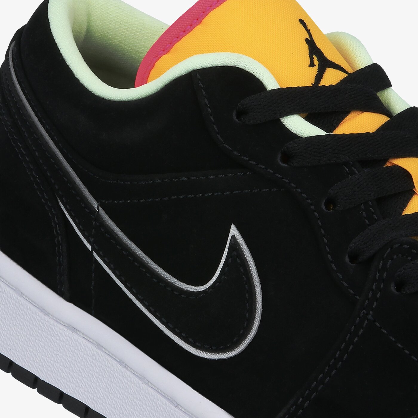 Мъжки маратонки AIR JORDAN 1 LOW SE ck3022-013 цвят черен