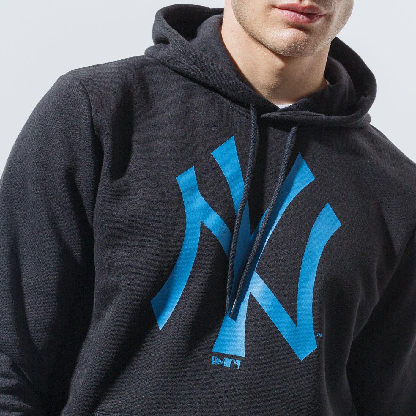 Мъжки суичър NEW ERA СУИТЧЪР С КАЧУЛКА MLB SEASONAL TEAM LOGO HDY NEYYAN  12485715 цвят черен