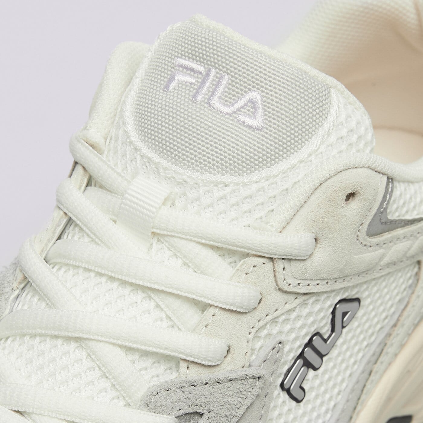 Дамски маратонки FILA DECYPHER 24 SUEDE 5am00817050 цвят бял