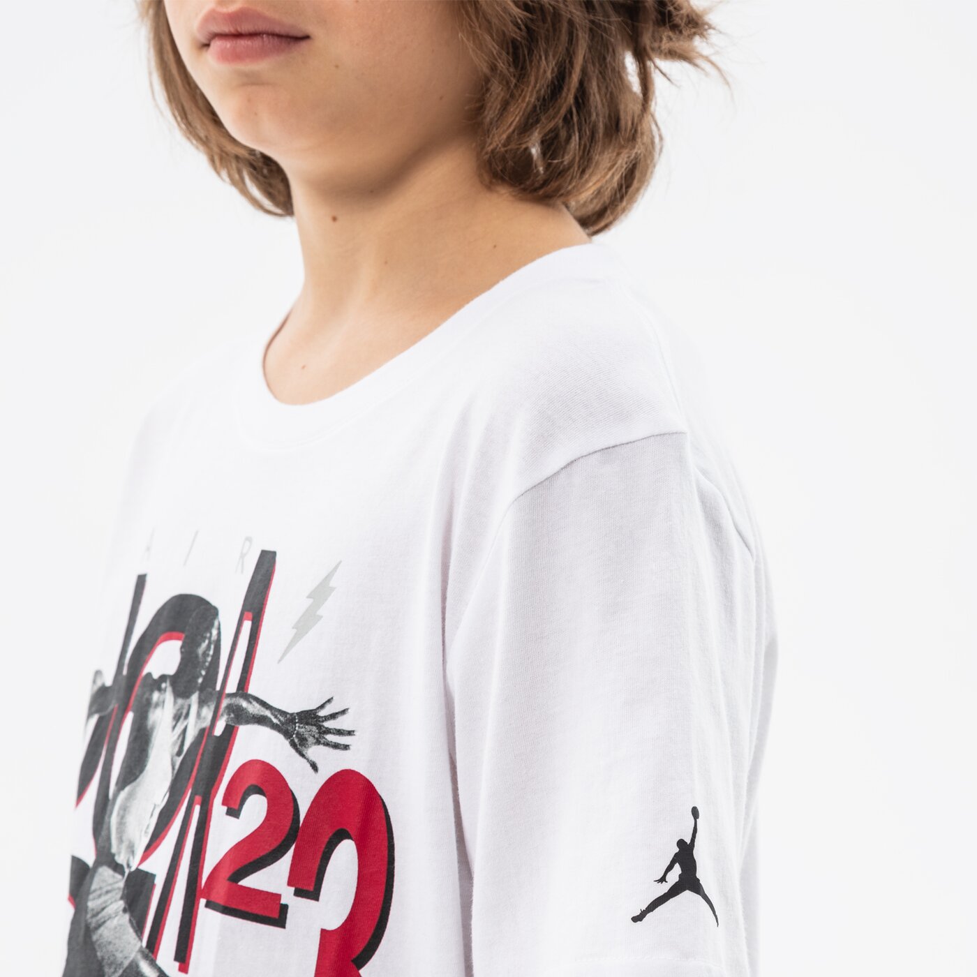 Детска тениска JORDAN ТЕНИСКА JUMBLE AIR TIME SS TEE BOY 95b238-001 цвят бял