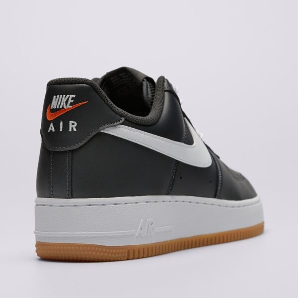Мъжки маратонки NIKE AIR FORCE 1 '07 LV8 ii7630-001 цвят черен