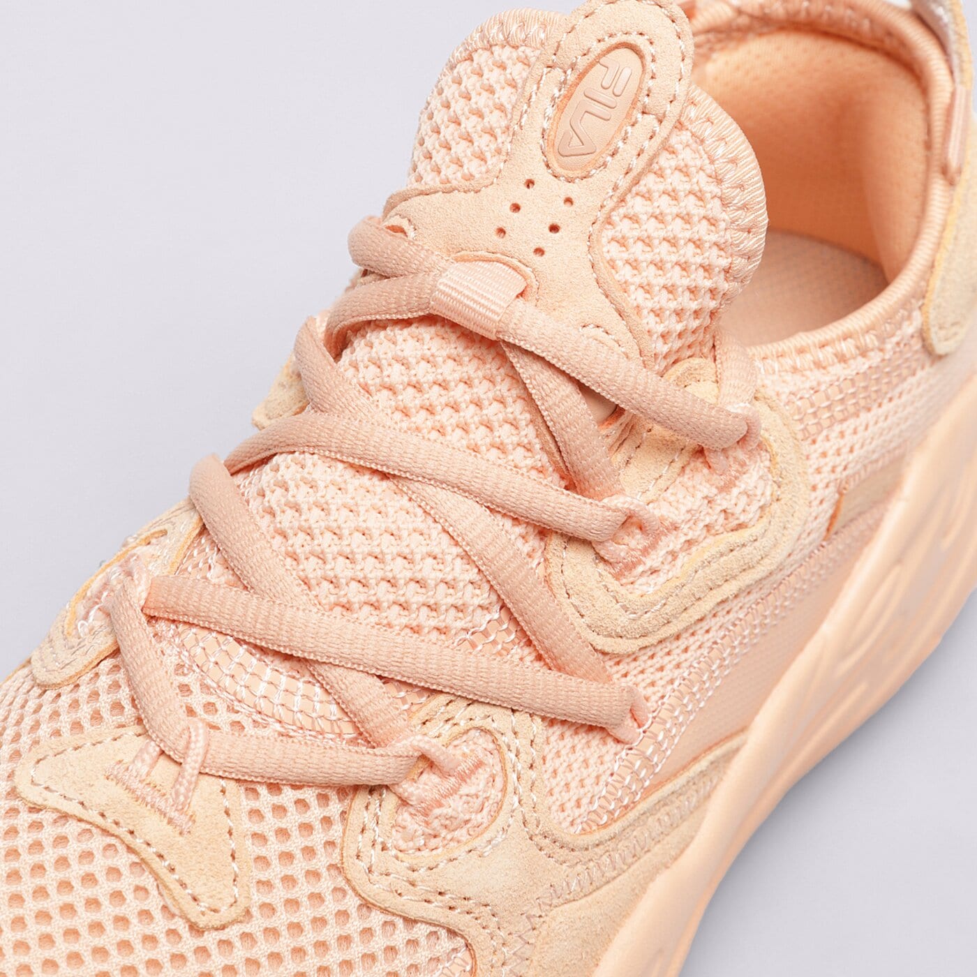 Дамски маратонки FILA RAY TRACER EVO 2 5rm02589650 цвят розов