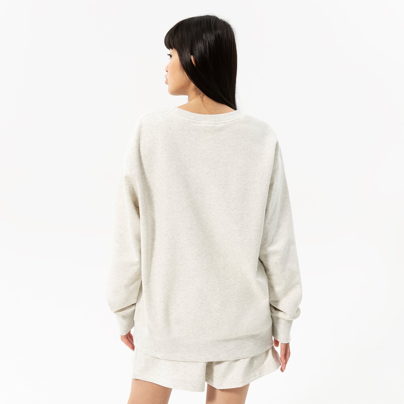 Мъжки суичър NEW BALANCE СУИТЧЪР NB ESSENTIALS UNI-SSENTIALS CREW ut21501sah цвят сив