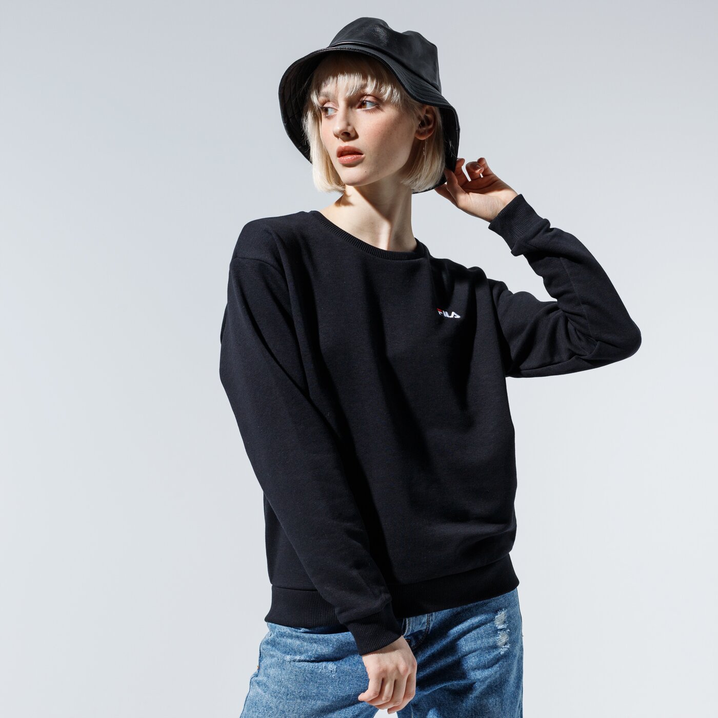 Дамски суичър FILA СУИТЧЪР EFFIE CREW SWEAT 688053002 цвят черен