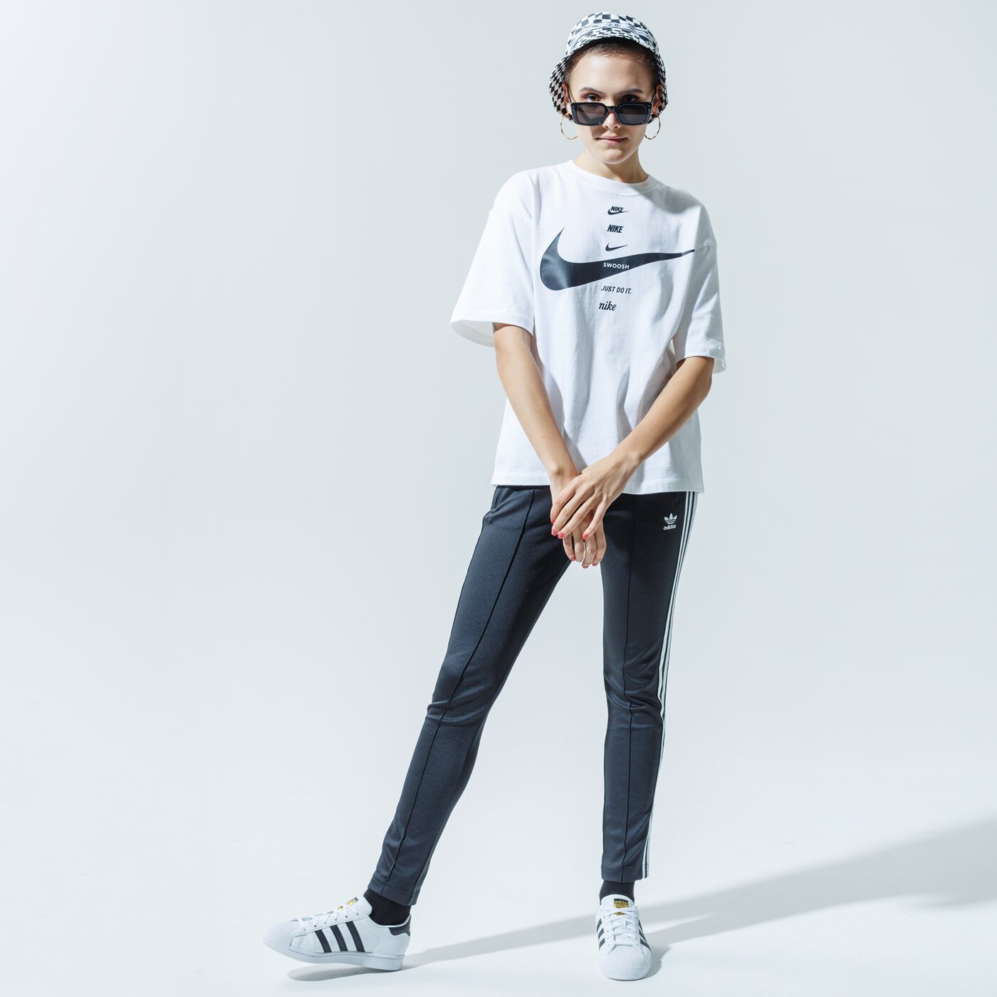 Дамски панталони ADIDAS SS TRACK PANTS  gd2361 цвят черен