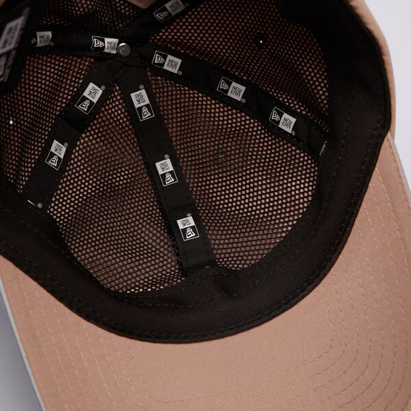 Дамска шапка с козирка NEW ERA ШАПКА WMNS OPEN BACK CAP NEWERA NONE 60435010 цвят кафяв