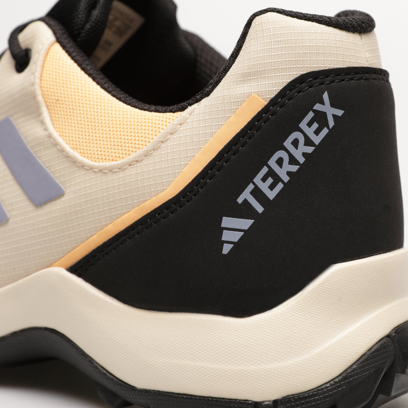 Детски зимни обувки ADIDAS TERREX HYPERHIKER LOW K hq5824 цвят бежов