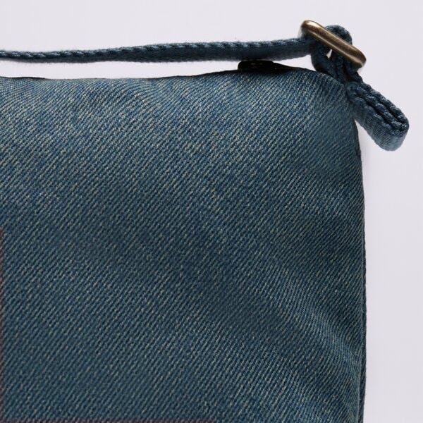 Дамска чанта за кръст LEVI'S ЧАНТА ALI SMALL ЗА РАМО 004c9-0003 цвят син