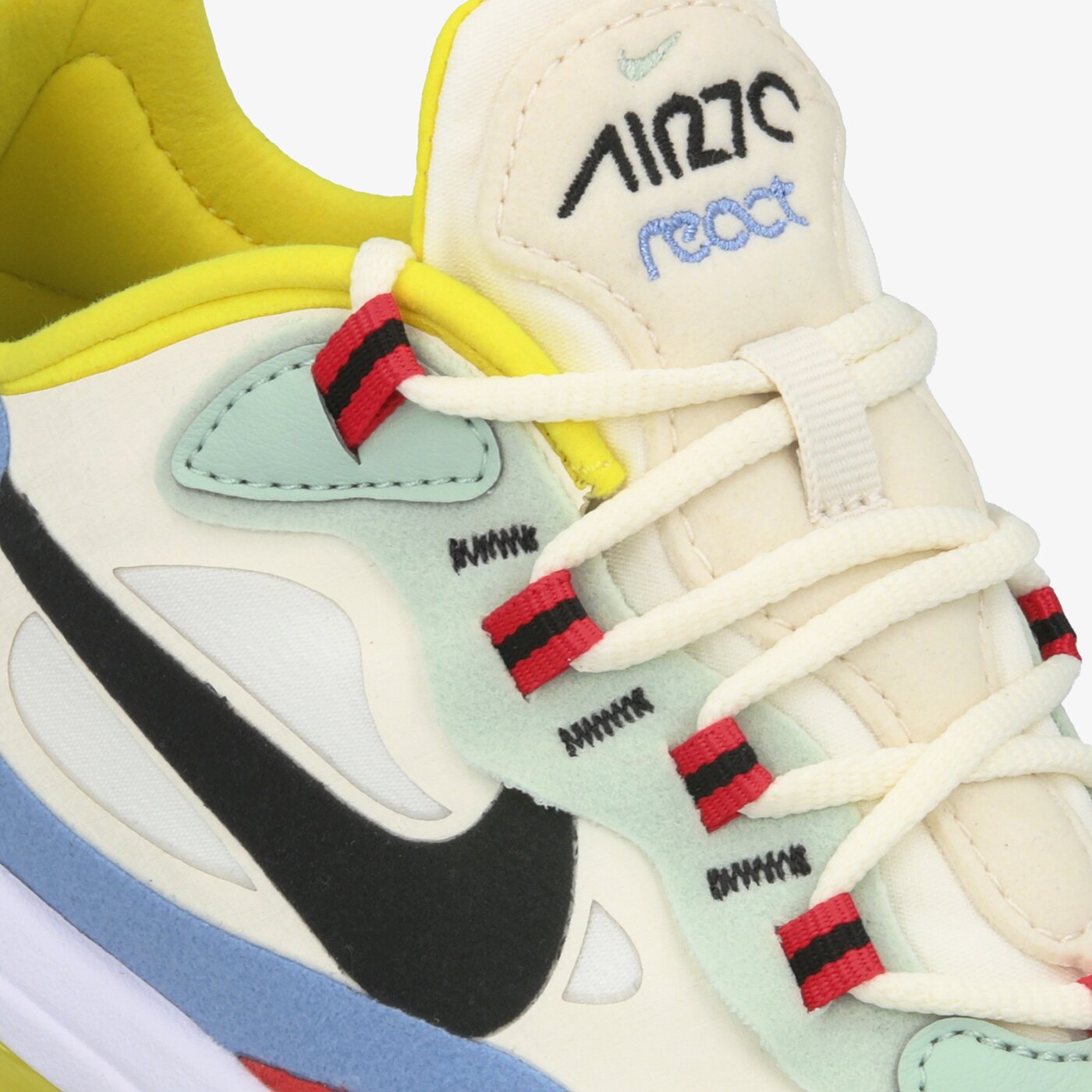 Дамски маратонки NIKE AIR MAX 270 REACT at6174-002 цвят бял