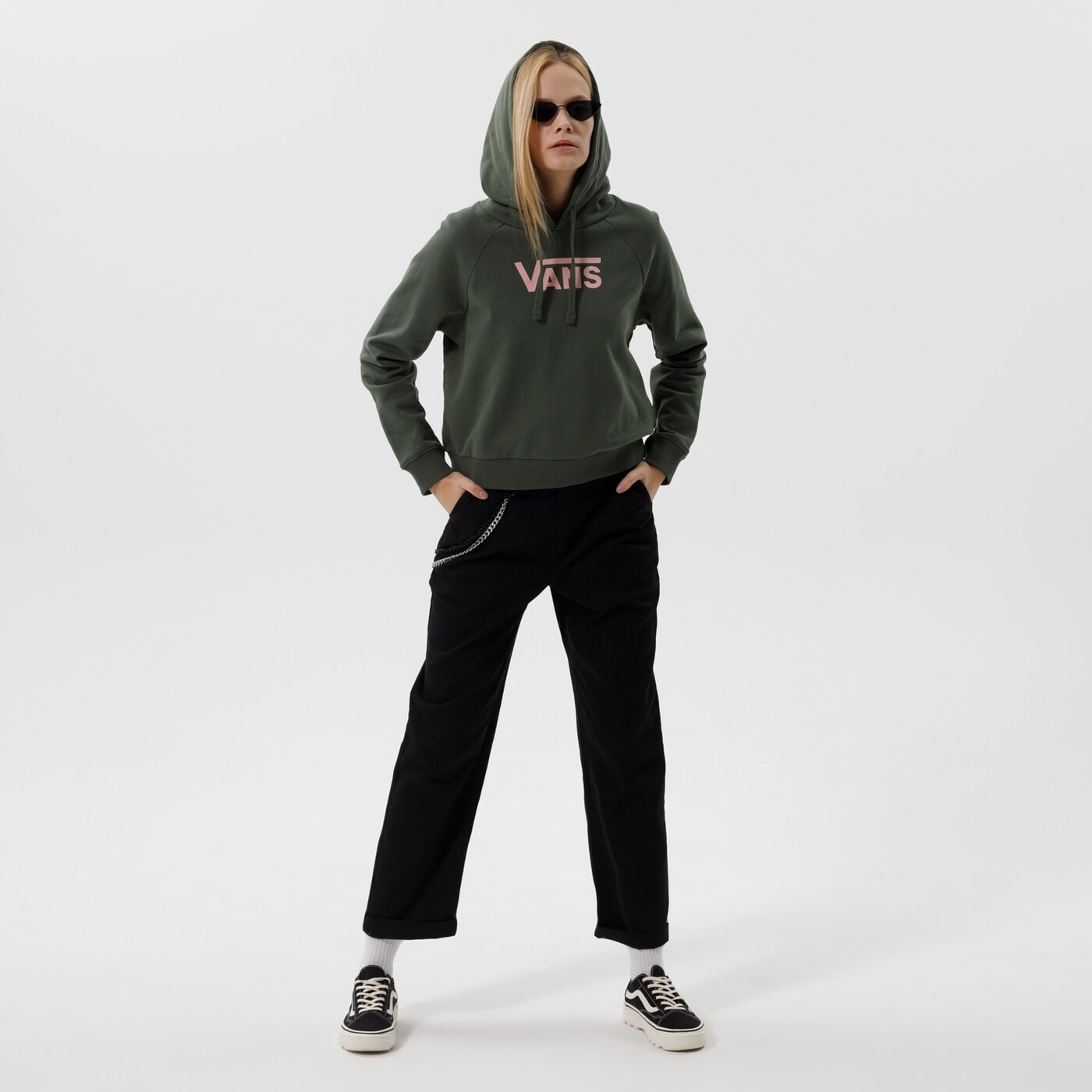 Дамски суичър VANS СУИТЧЪР С КАЧУЛКА FLYING V FT BOXY HOODIE vn0a4bg37wj1 цвят зелен