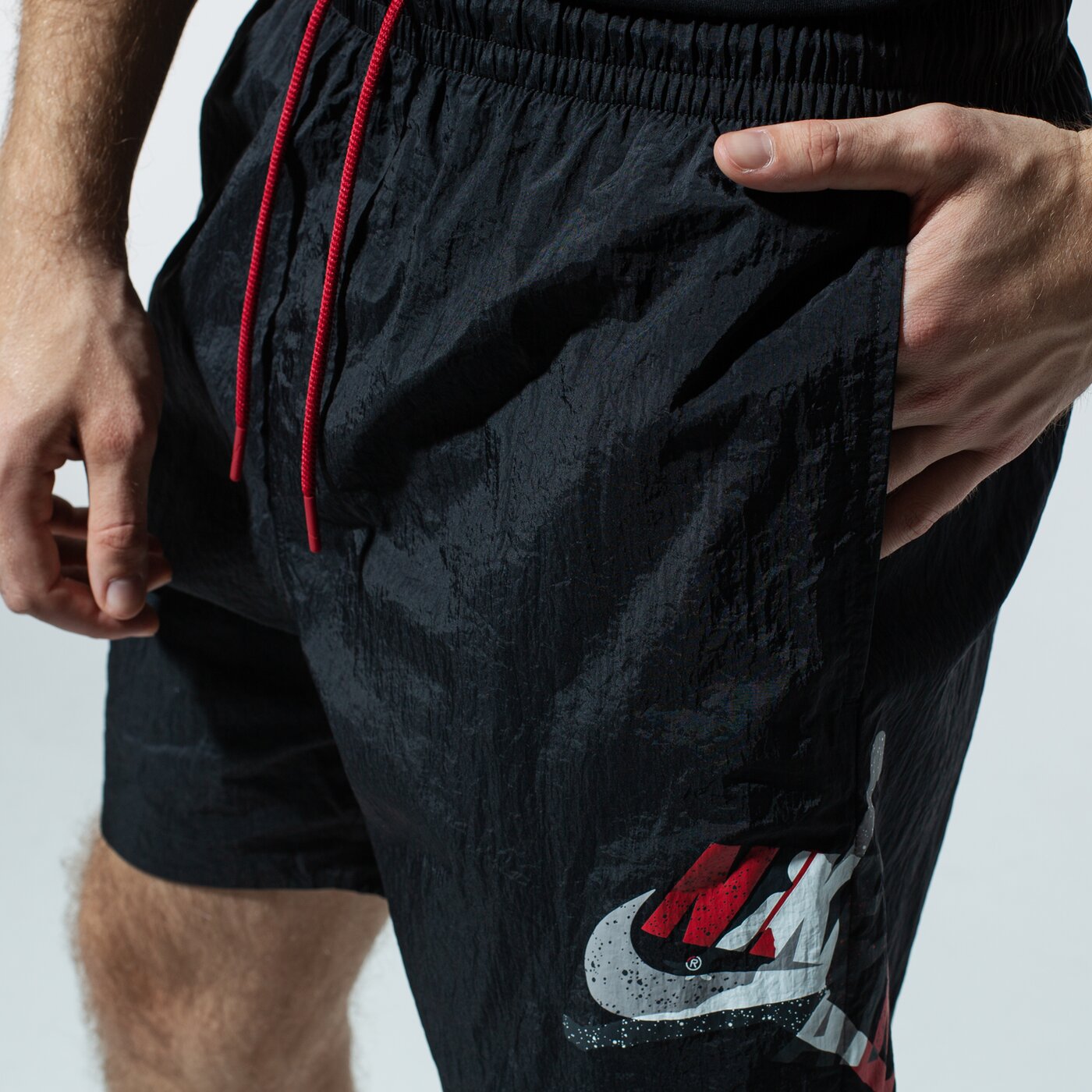 Мъжки къси панталони JORDAN ШОРТИ M J 7" JUMPMAN POOLSIDE SHORT cz8522-010 цвят черен