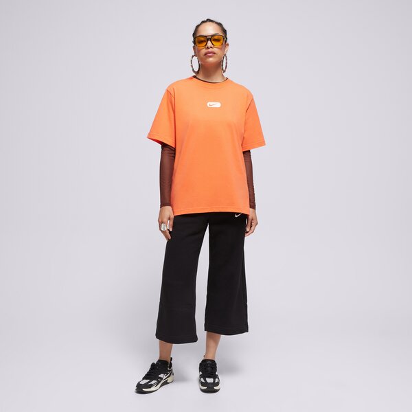 Дамска тениска NIKE ТЕНИСКА W NSW CLUB SWOOSH SS TEE OC hq1698-842 цвят оранжев