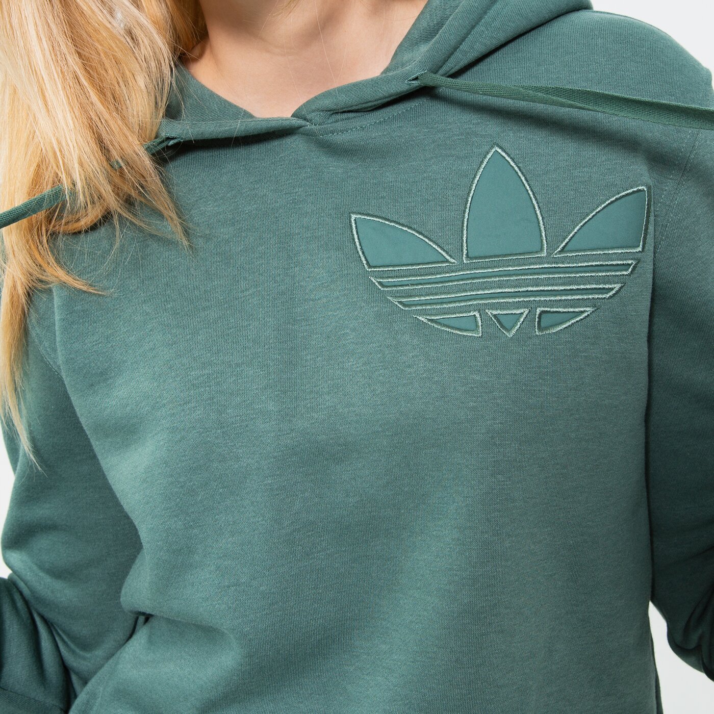 Дамски суичър ADIDAS СУИТЧЪР С КАЧУЛКА HOODIE he4733 цвят зелен