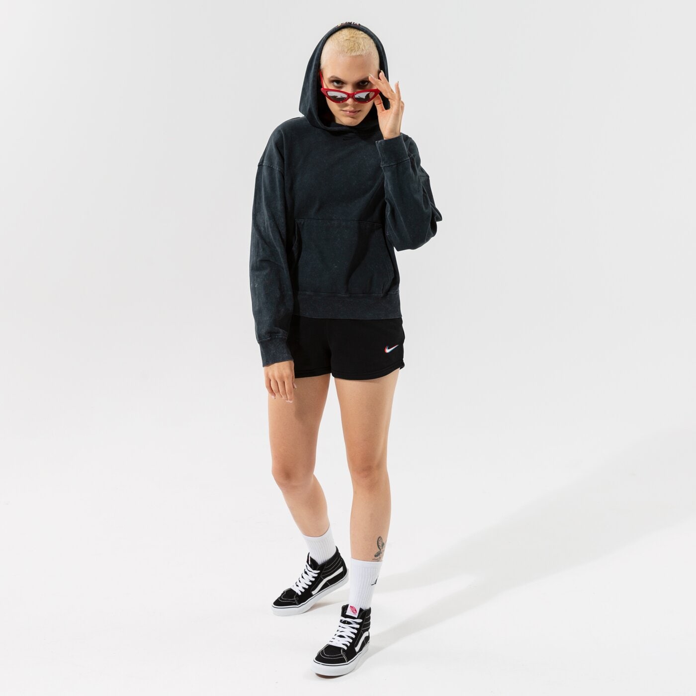 Дамски суичър NIKE СУИТЧЪР С КАЧУЛКА W NSW WASH HOODIE cz9854-010 цвят черен