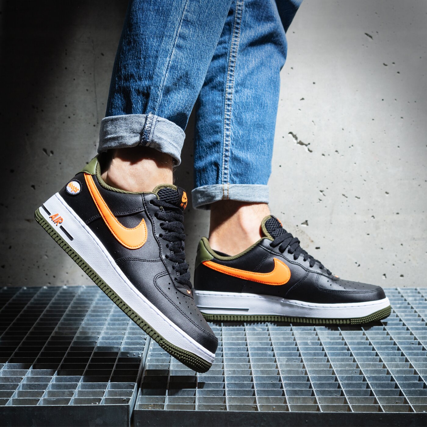 Мъжки маратонки NIKE AIR FORCE 1 '07 LV8 dh7440-001 цвят черен