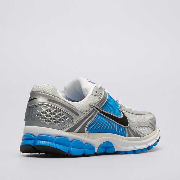 Мъжки маратонки NIKE ZOOM VOMERO 5 fj4151-100 цвят бял